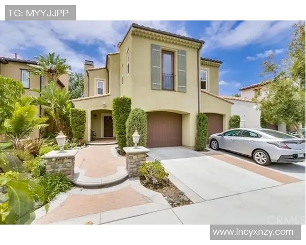 加州尔湾与夏威夷的文化碰撞与生活方式对比分析